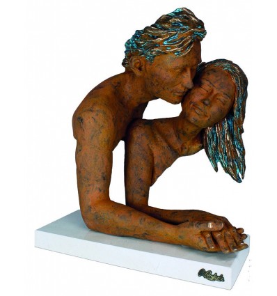 Escultura moderna de pareja DELICIA