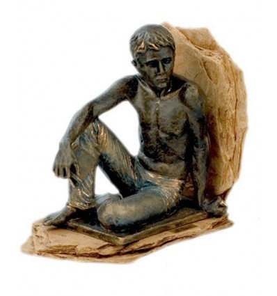 Escultura realista apoyalibros Lector Sentado de Ángels Anglada